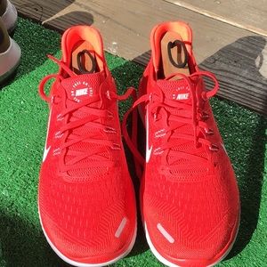 Nike Free RN JUICY RED!